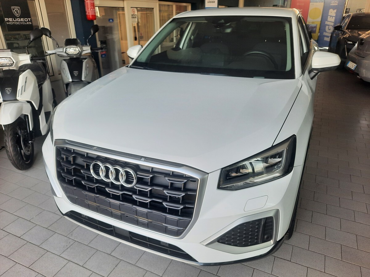AUDI Q2 35 TFSI ADMIRED DSG