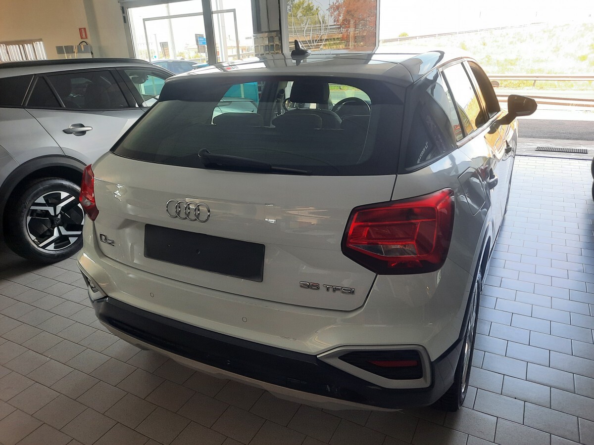 AUDI Q2 35 TFSI ADMIRED DSG
