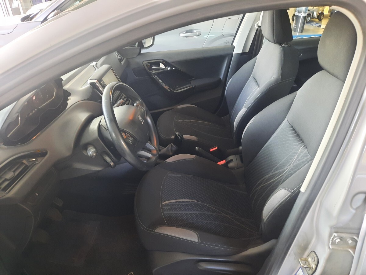 PEUGEOT 208 HDI 1.4 5P ACTIVE